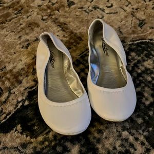 Lucky Brand White Ballet Flats.